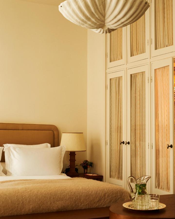 Chateau Voltaire Parigi