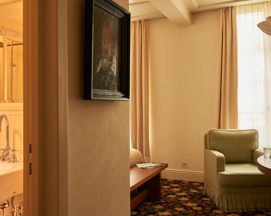 Chateau Voltaire Hotel Paris